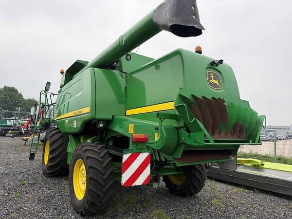 Комбайн John Deere T550i (2008)