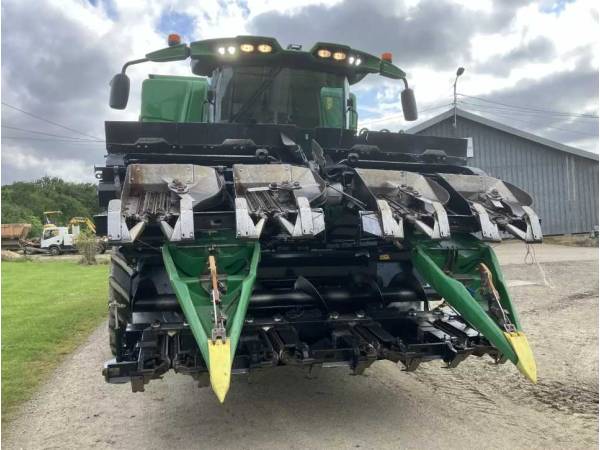 Комбайн John Deere T660 (2019)
