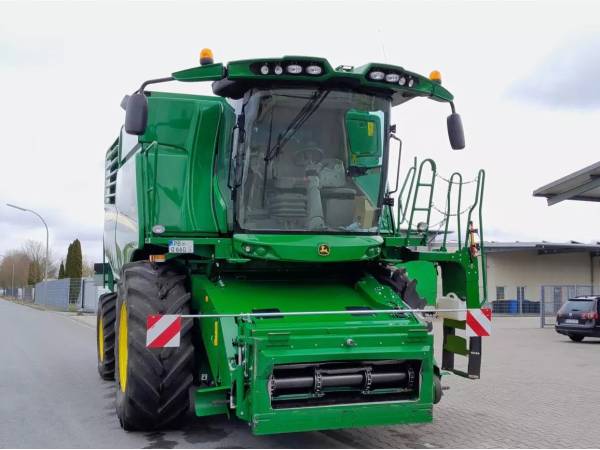 Комбайн John Deere T660 (2019)
