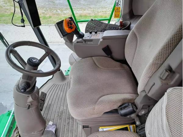 Комбайн John Deere T660 (2019)