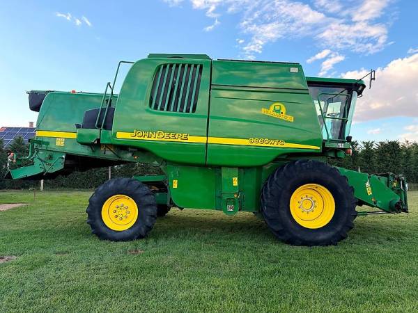 Комбайн John Deere 9660 WTS (2003)