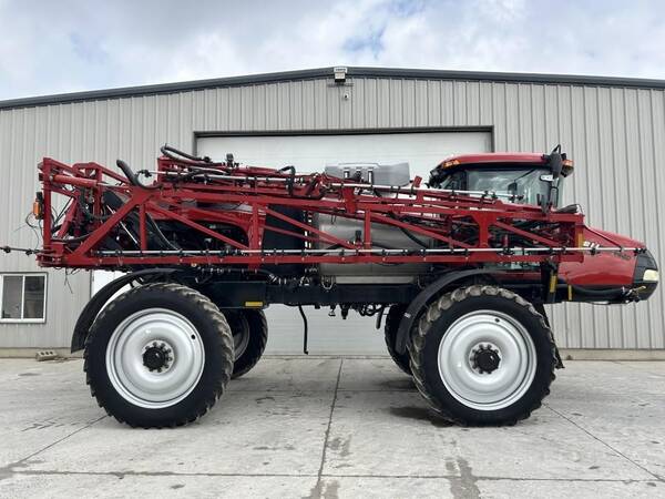 Самохідний обприскувач Case IH Patriot 4440 (2015)