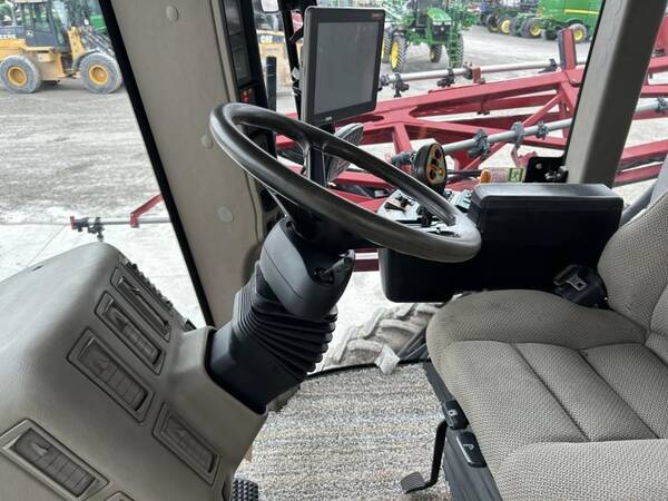 Самохідний обприскувач Case IH Patriot 4440 (2015)
