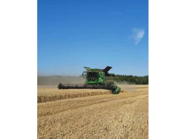 Комбайн John Deere S670i (2015)