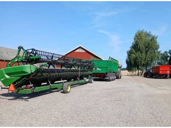 Комбайн John Deere S670i (2015)