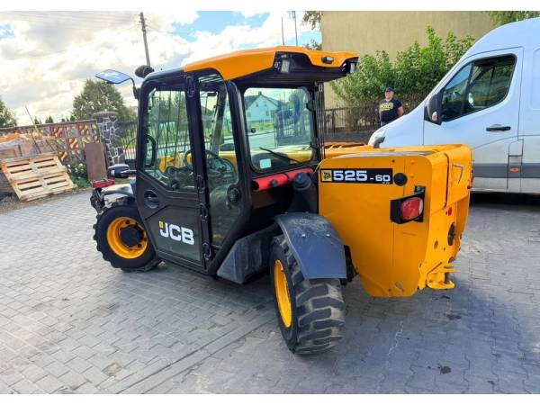 Навантажувач JCB 525-60 (2017)