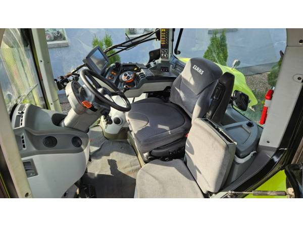 Трактор Claas Axion 920 (2014)