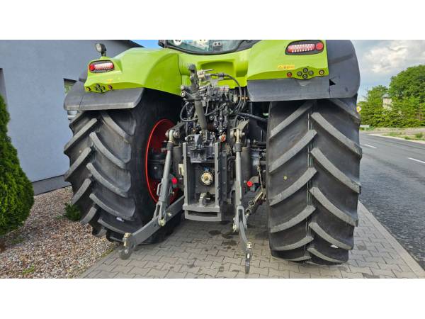 Трактор Claas Axion 920 (2014)