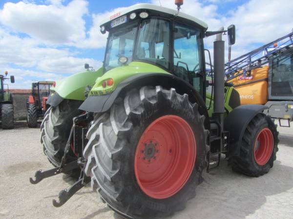 Трактор Claas Axion 820 (2009)