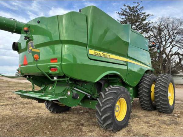 Комбайн John Deere S770 (2020)