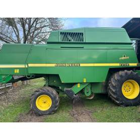 Комбайн John Deere 2256 (2000)