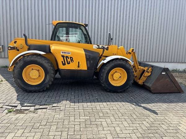 Навантажувач JCB 540-70 (2005)