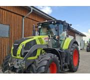 Трактор Claas Axion 800