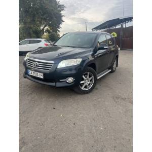 Автомобіль  Toyota RAV4 (2012)