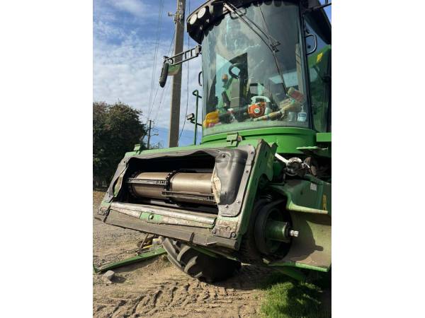 Комбайн John Deere S690 (2009)