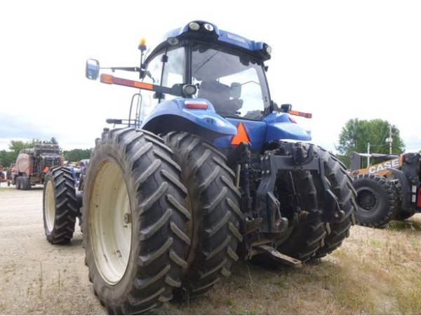 Трактор New Holland T8.390 (2012)