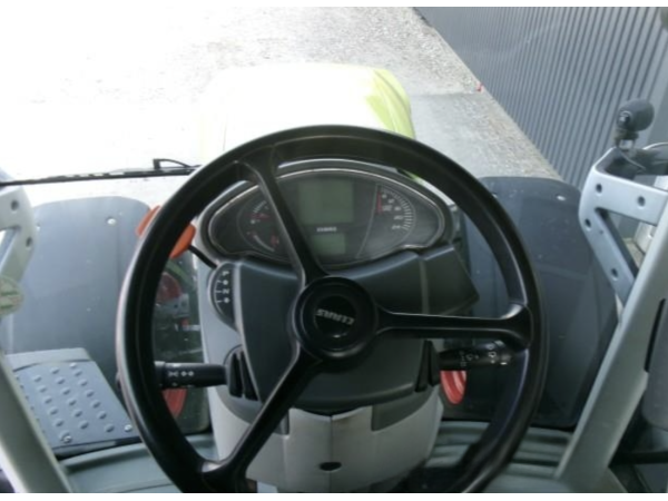 Трактор Claas Axion 800 (2017)