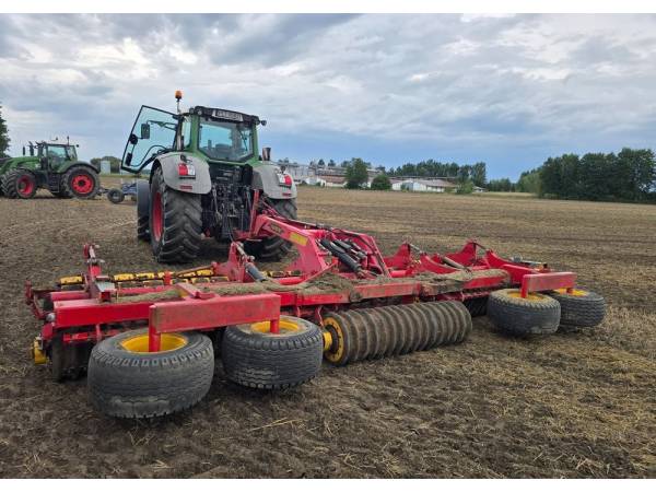 Дискова борона Vaderstad Carrier 650 