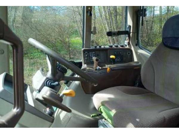 Трактор John Deere 6920 (2004)