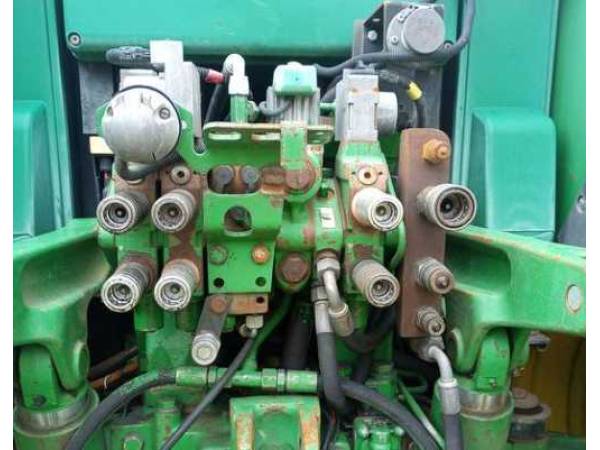 Трактор John Deere 6920 (2004)
