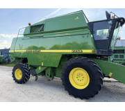 Комбайн John Deere 2256
