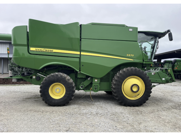 Комбайн John Deere S670 (2017)