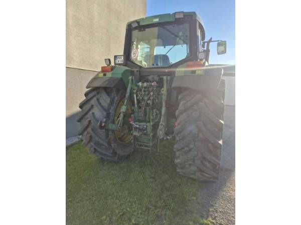 Трактор John Deere 6910 (1997)