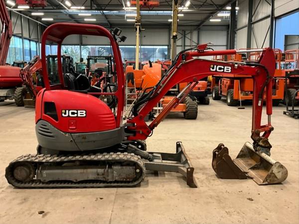 Міні-екскаватора JCB 8025 (2017)