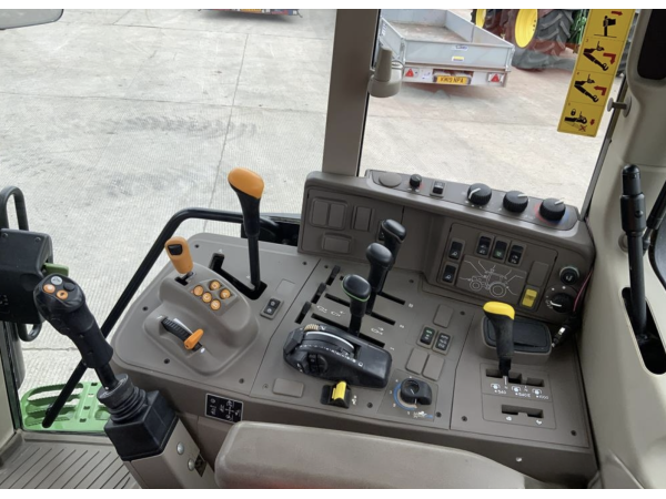 Трактор John Deere 6130M (2018)