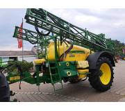Причіпний обприскувач John Deere 732i