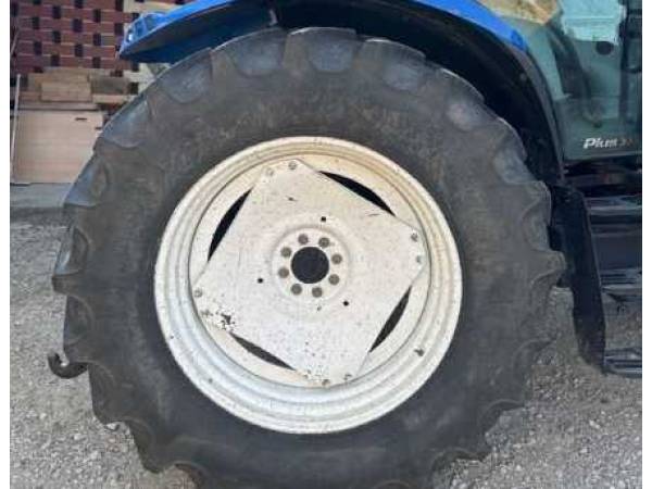 Трактор New Holland T6020 (2012)
