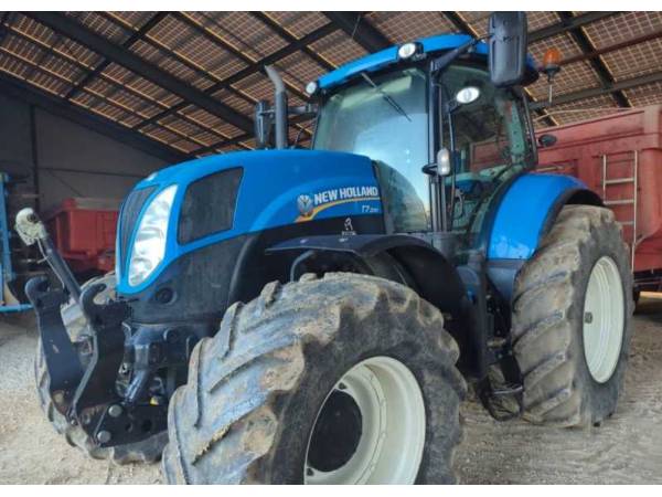 Трактор New Holland T7.200 (2016)