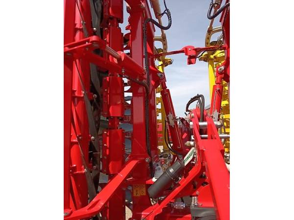 Дискова борона Pottinger Terradisc 6001 T (2025)