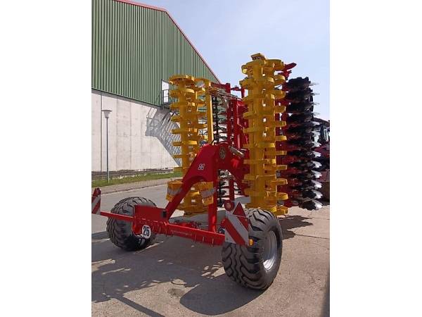 Дискова борона Pottinger Terradisc 6001 T (2025)