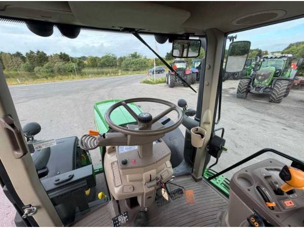 Трактор John Deere 6155M (2016)