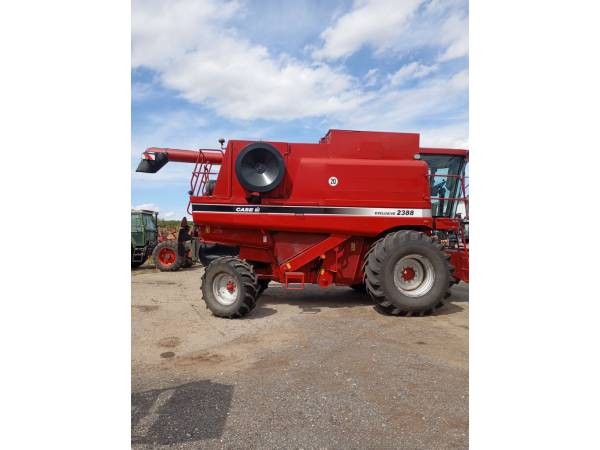 Комбайн Case IH 2388 EXCLUSIVE (2006)