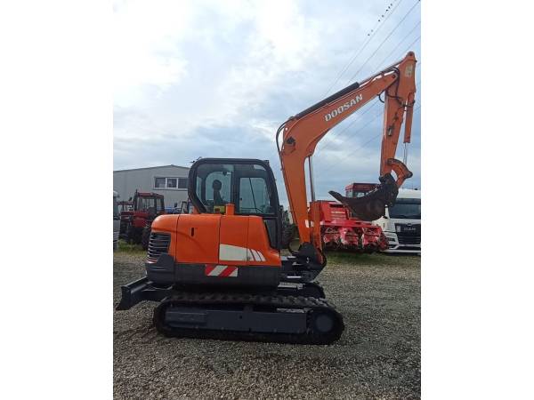 Міні-екскаватор Doosan DX55 (2009)