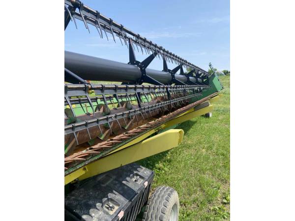 HydraFlex жниварка John Deere 630F 