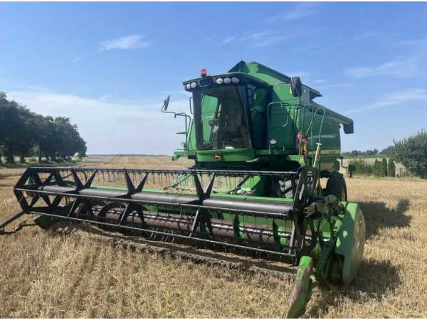 Комбайн John Deere W650 (2009)
