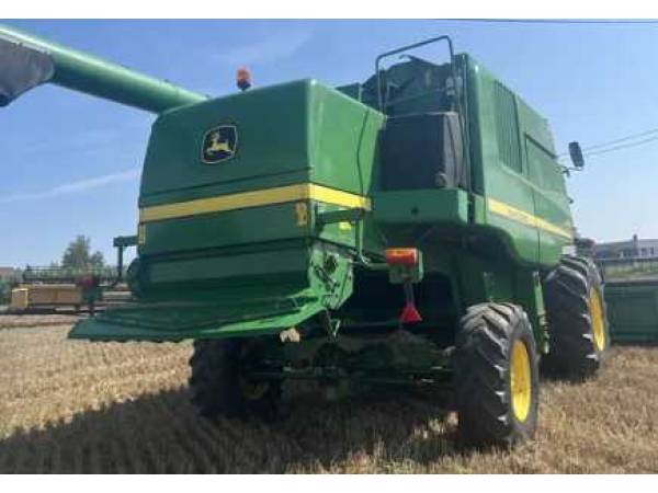 Комбайн John Deere W650 (2009)