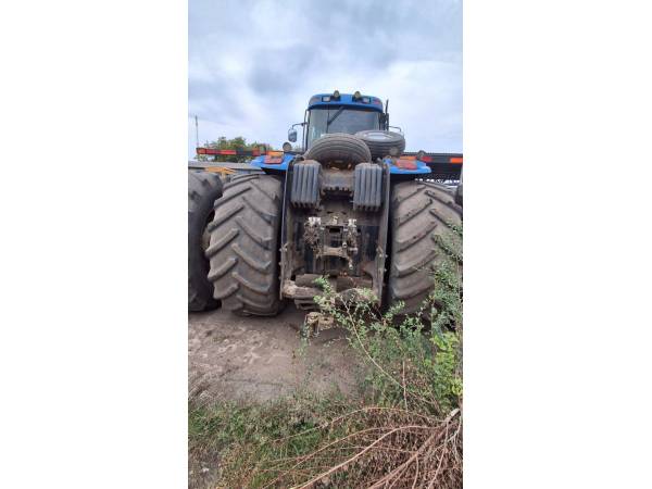 Трактор New Holland T9060 (2007)