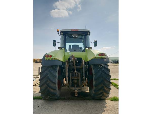 Трактор Claas Axion 820 (2016)