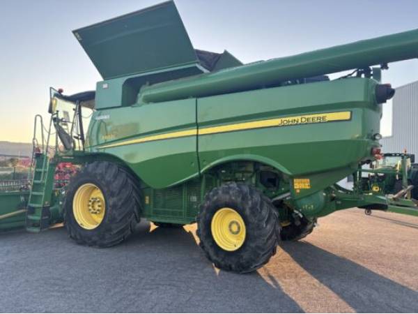 Комбайн John Deere S660i (2016)