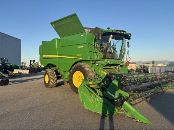 Комбайн John Deere S660i (2016)
