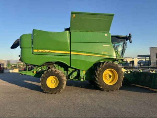 Комбайн John Deere S660i (2016)