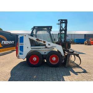 Міні-навантажувач Bobcat 743