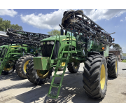 Самохідний обприскувач John Deere 4730