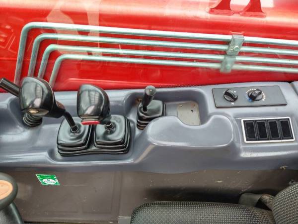 Навантажувач Manitou MT 932 (2013)