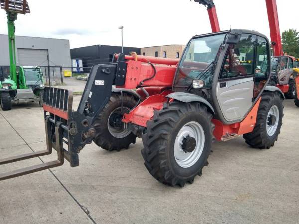 Навантажувач Manitou MT 932 (2013)
