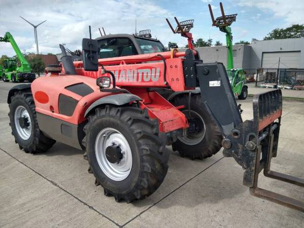 Навантажувач Manitou MT 932 (2013)